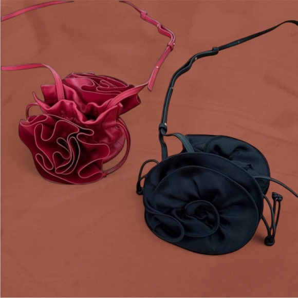 Magda Butrym Handbags - MAGDA BUTRYM BLACK ROSE PURSE